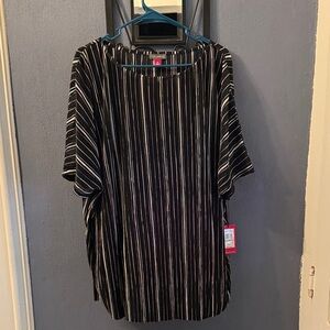 Vince Camuto Black and White Striped Garment